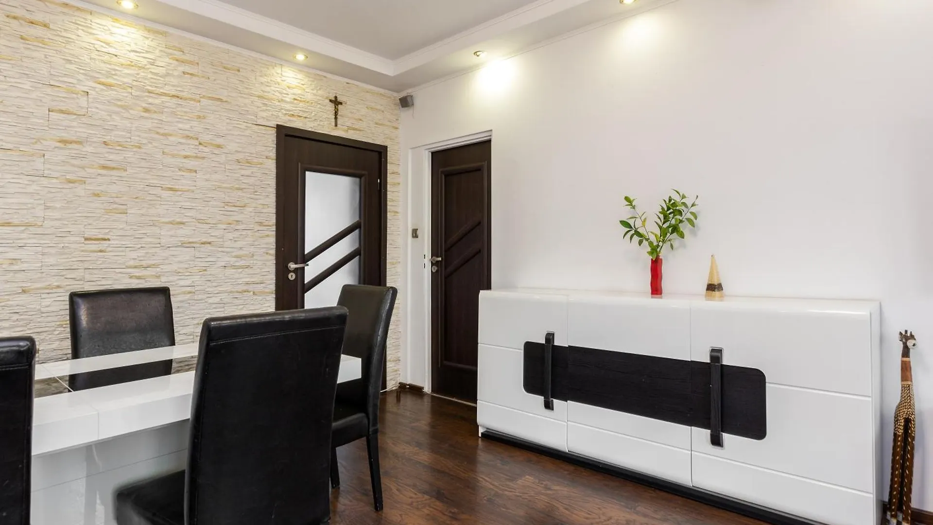 Wrzeszcz Two-Level Apartment Gdansk Poland