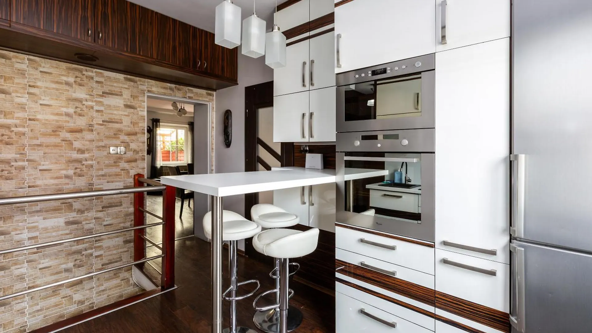 Wrzeszcz Two-Level Apartment Gdansk Poland
