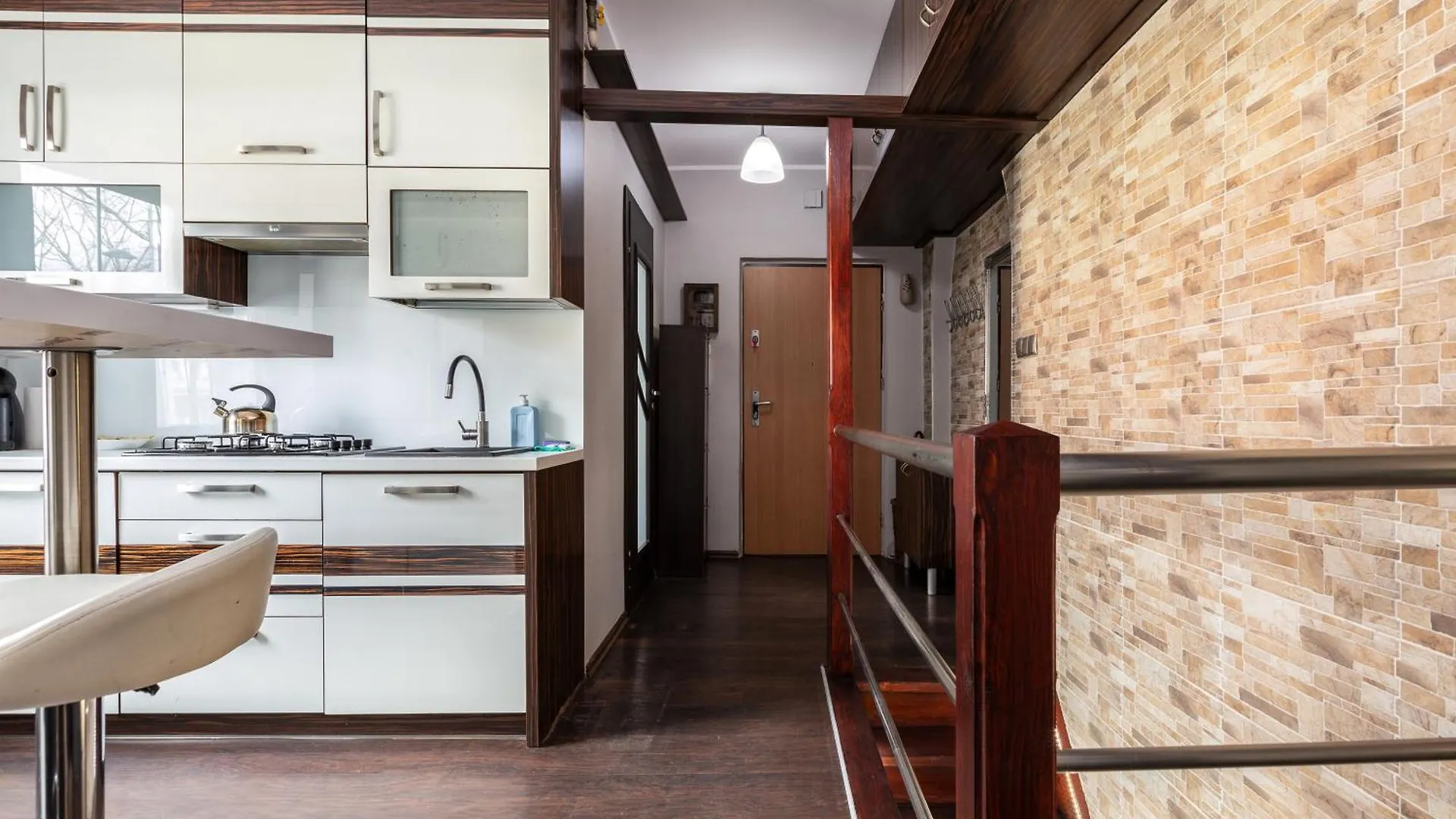 Wrzeszcz Two-Level Apartment グダニスク